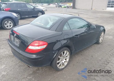 2006 Mercedes-Benz Slk 350 z USA, uszkodzony, nr VIN WDBWK56F36F103852